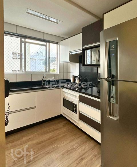 Image 3 - 926017