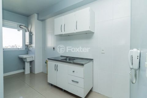 Image 4 - 926135