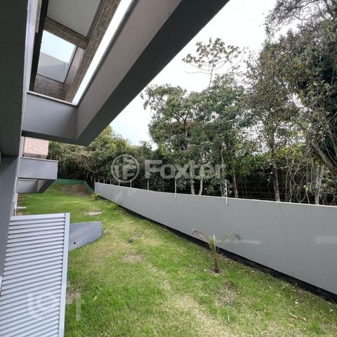 Image 3 - 926157