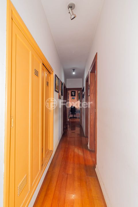 Image 7 - 926227