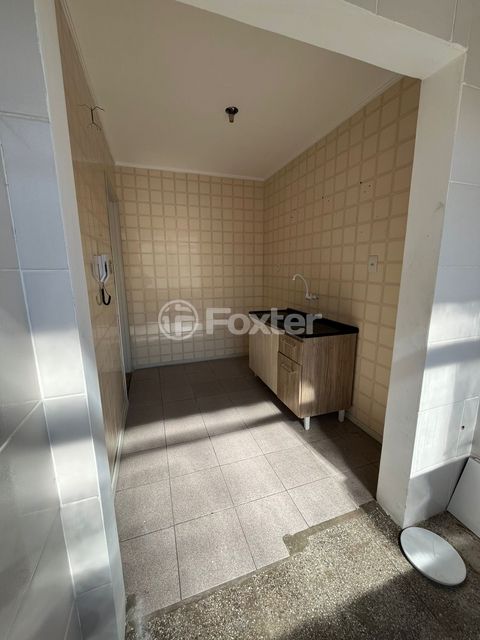 Image 7 - 926285