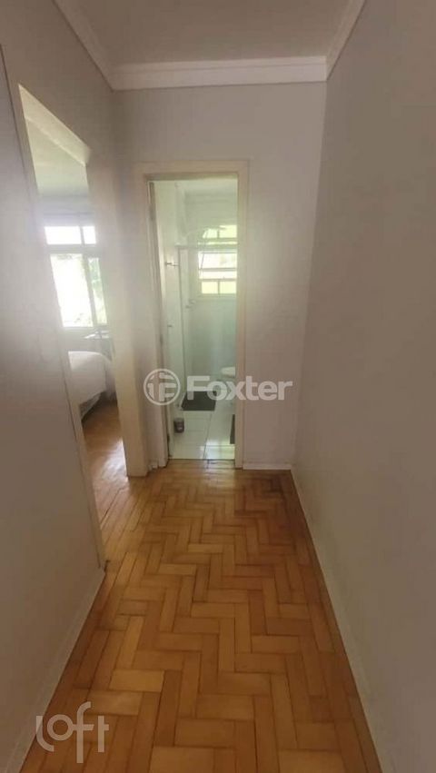 Image 6 - 926361
