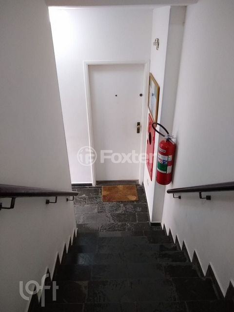 Image 8 - 926364