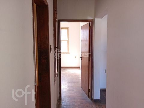 Image 8 - 926400