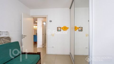 Image 7 - 926461