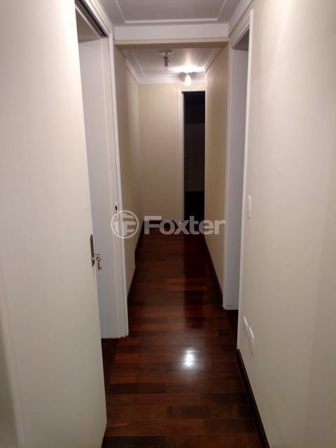 Image 6 - 926463