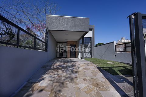 Image 4 - 926526
