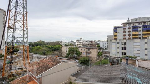 Image 7 - 926558