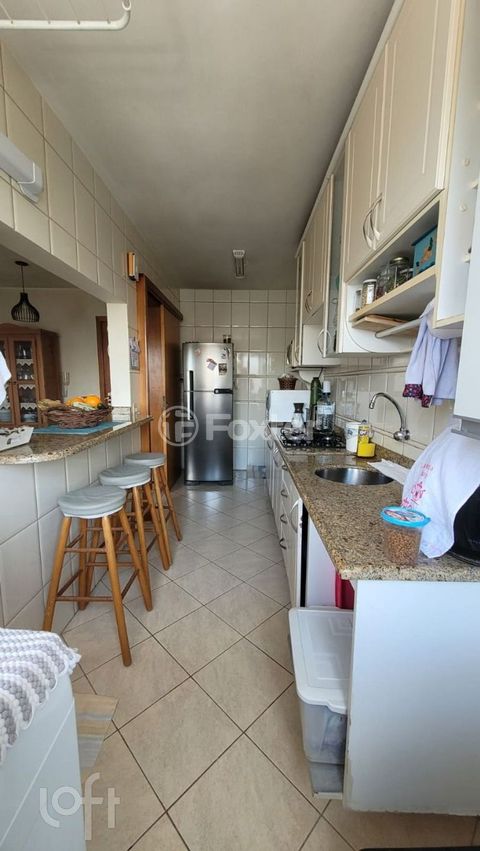 Image 5 - 926586
