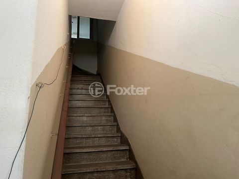 Image 1 - 926604