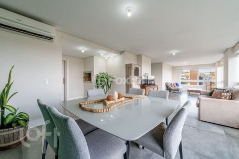 Image 7 - 926624