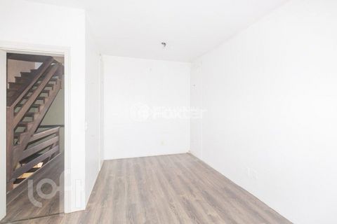 Image 19 - 926630