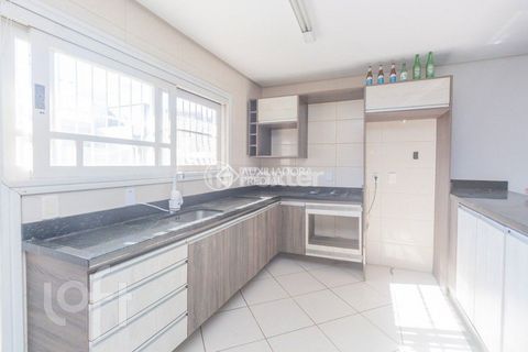 Image 3 - 926630