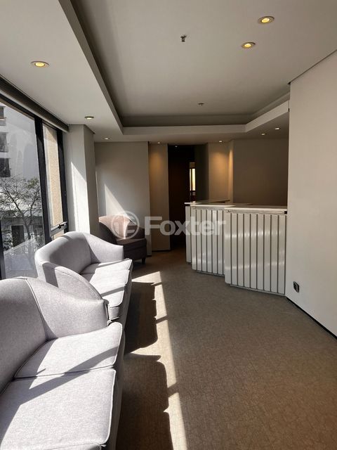 Image 7 - 926727