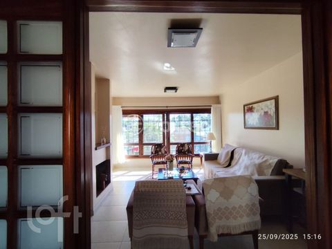 Image 5 - 926741