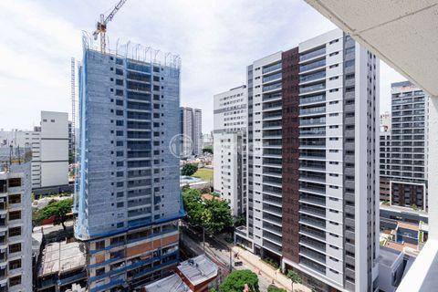 Image 4 - 926773