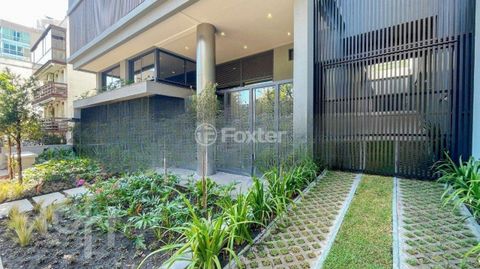 Image 10 - 926777