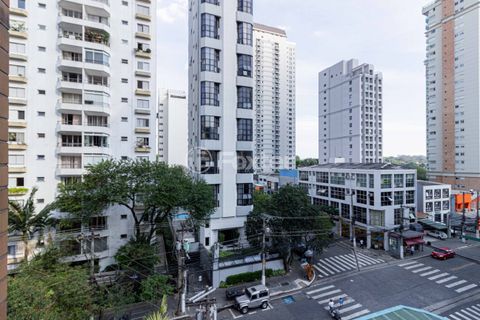 Image 7 - 926778