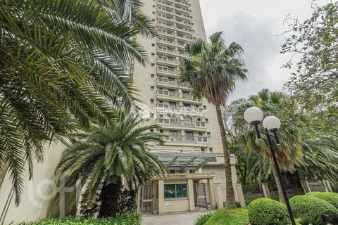 Image 10 - 926822