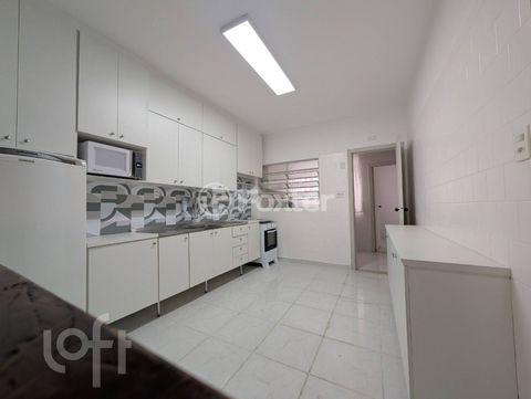 Image 9 - 926842