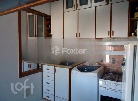 Image 7 - 926950