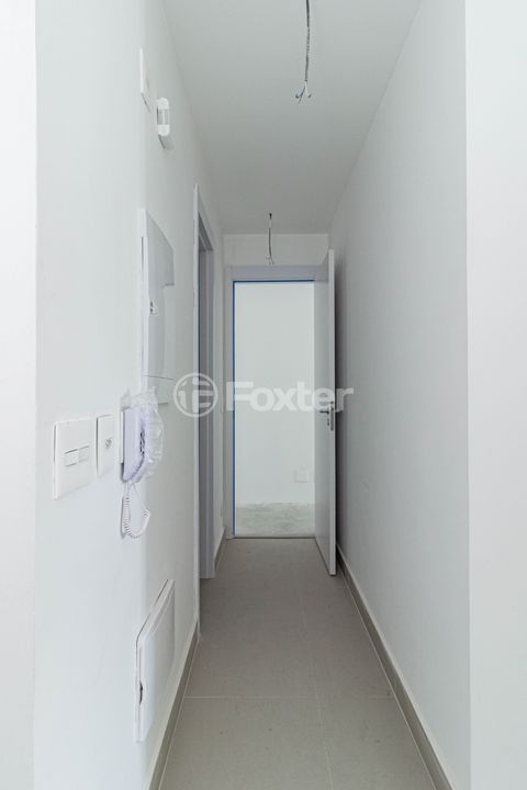 Image 7 - 926990