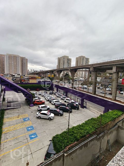 Image 7 - 926994