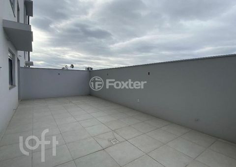 Image 19 - 927015