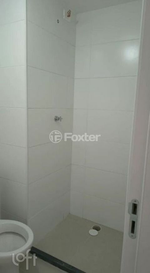 Image 7 - 927030