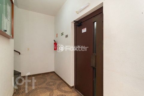 Image 4 - 927075