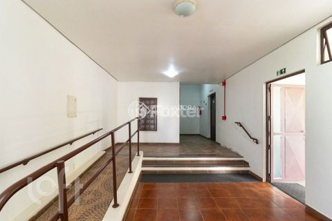 Image 3 - 927075