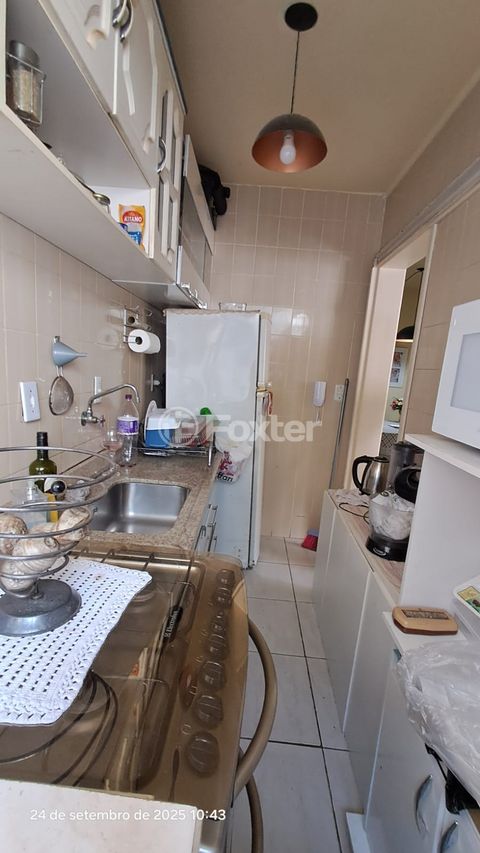 Image 4 - 927123