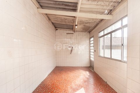 Image 17 - 927290