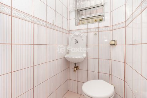 Image 19 - 927290