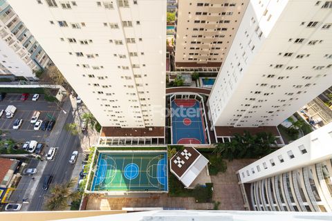 Image 15 - 927374
