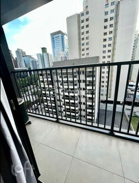 Image 3 - 927396