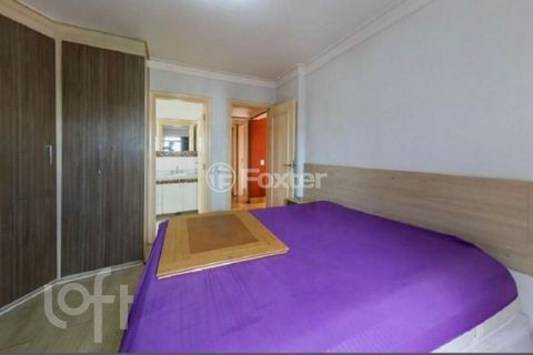 Image 5 - 927425