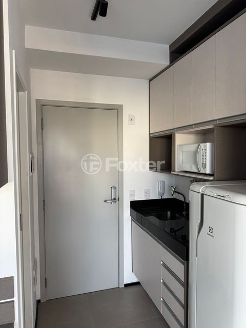 Image 6 - 927442