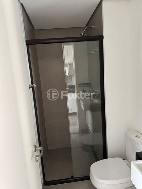 Image 4 - 927442