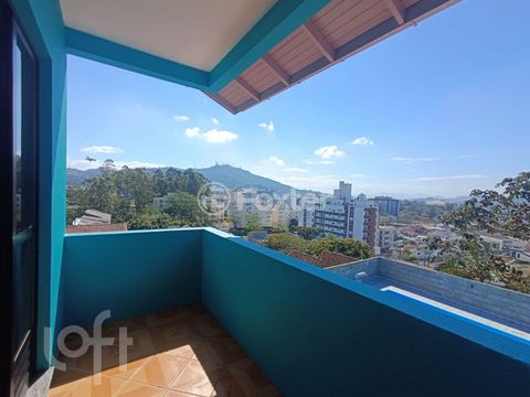 Image 8 - 927482