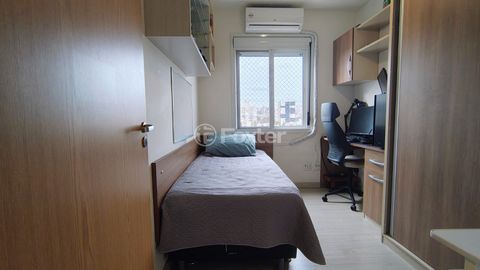 Image 5 - 927493