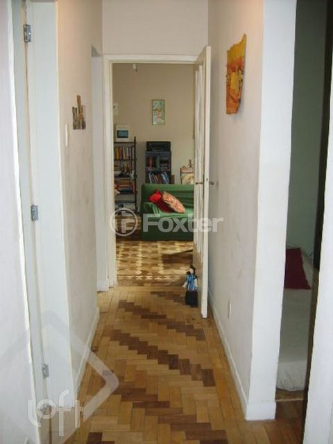 Image 3 - 927495