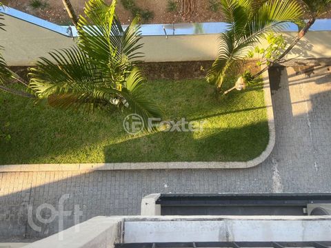 Image 5 - 927510