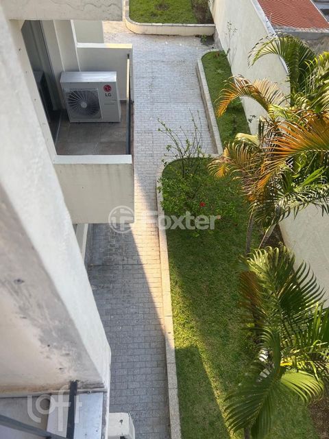 Image 7 - 927510