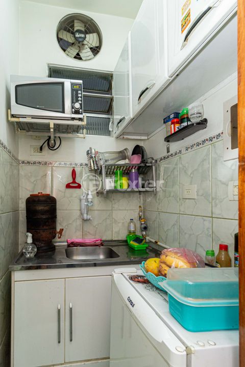 Image 13 - 927513