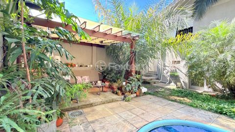 Image 8 - 927515