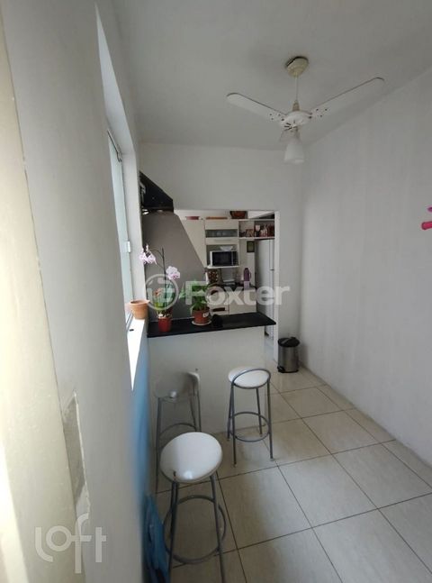 Image 7 - 927548