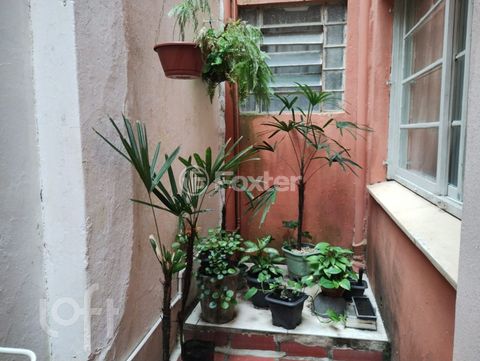 Image 5 - 927554