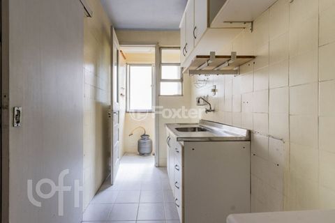 Image 3 - 927556