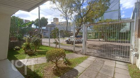 Image 1 - 927577